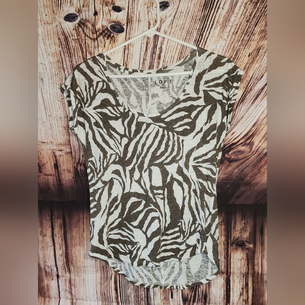 LOFT Women's Zebra Print Top